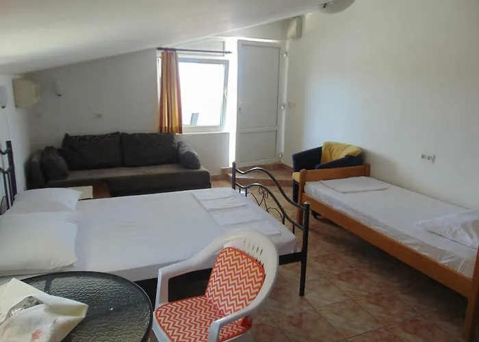 Ivana Apartman